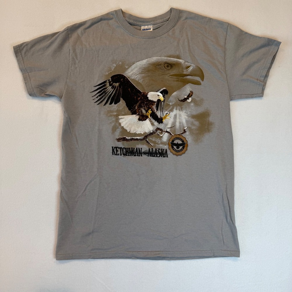 Gildan Ketchikan Alaska Bald Eagle Graphic T-Shirt Mens‎ Medium Gray Cotton